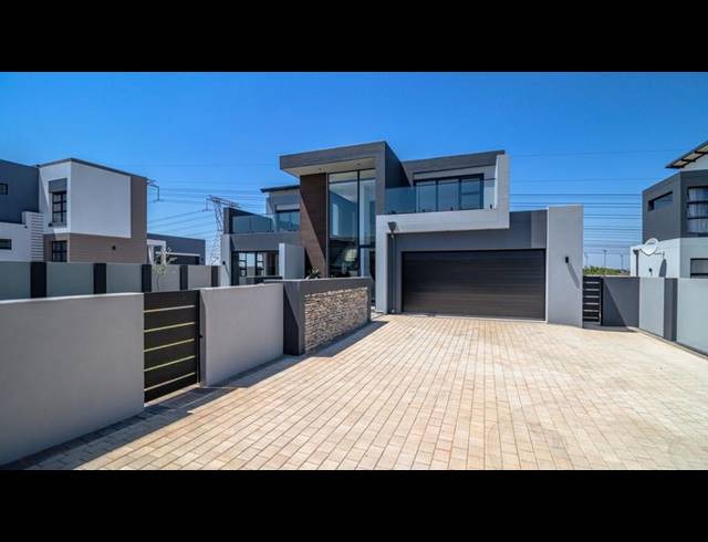 4 BEDROOM HOUSE FOR SALE IN MIDSTREAM HEIGHTS